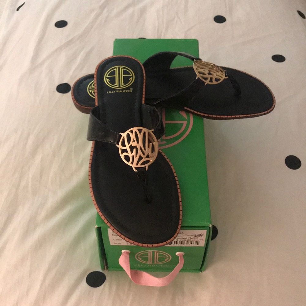 BRAND NEW NEVER WORN Lilly Pulitzer Sandals